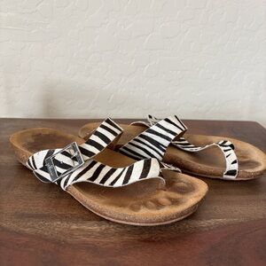 Yokono women’s Calf Ibiza Zebra Sandals with buckle 7.5